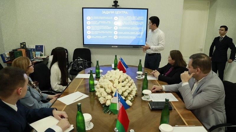 Презентация деятельности Центра "Адолат" Презентация деятельности Центра "Адолат"